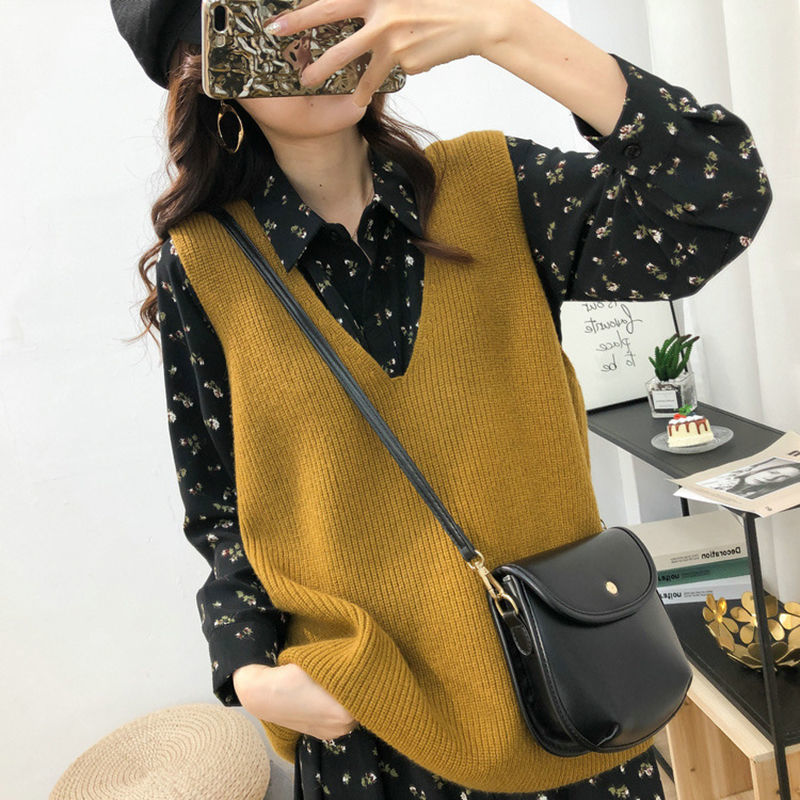 Knitted Oversized Sweater Vests V-Neck Women Sleeveless Top Women's Sweater Knitting Pullovers Tank Top Women Waistcoat
